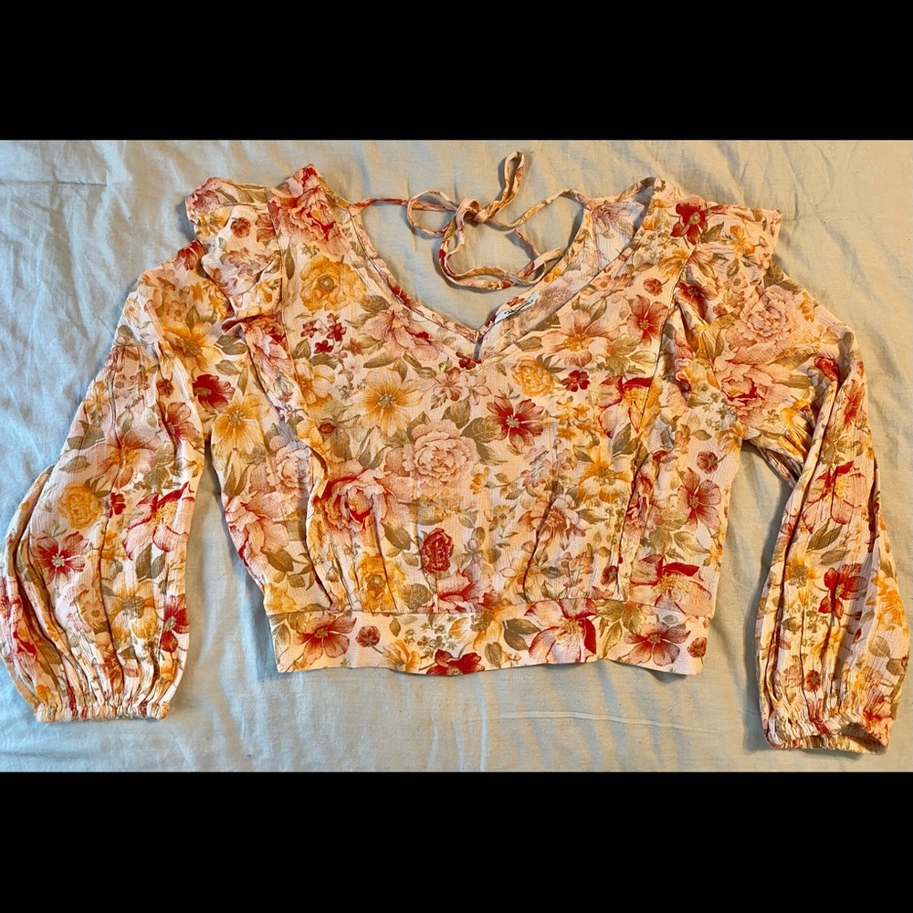 NWOT American Eagle long sleeve cropped pink floral top fringe ruffle